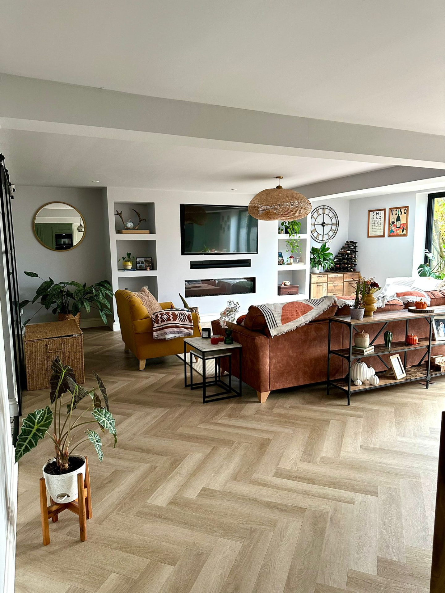 Charter Place — Sitting Area — project by SMART Developments LTD