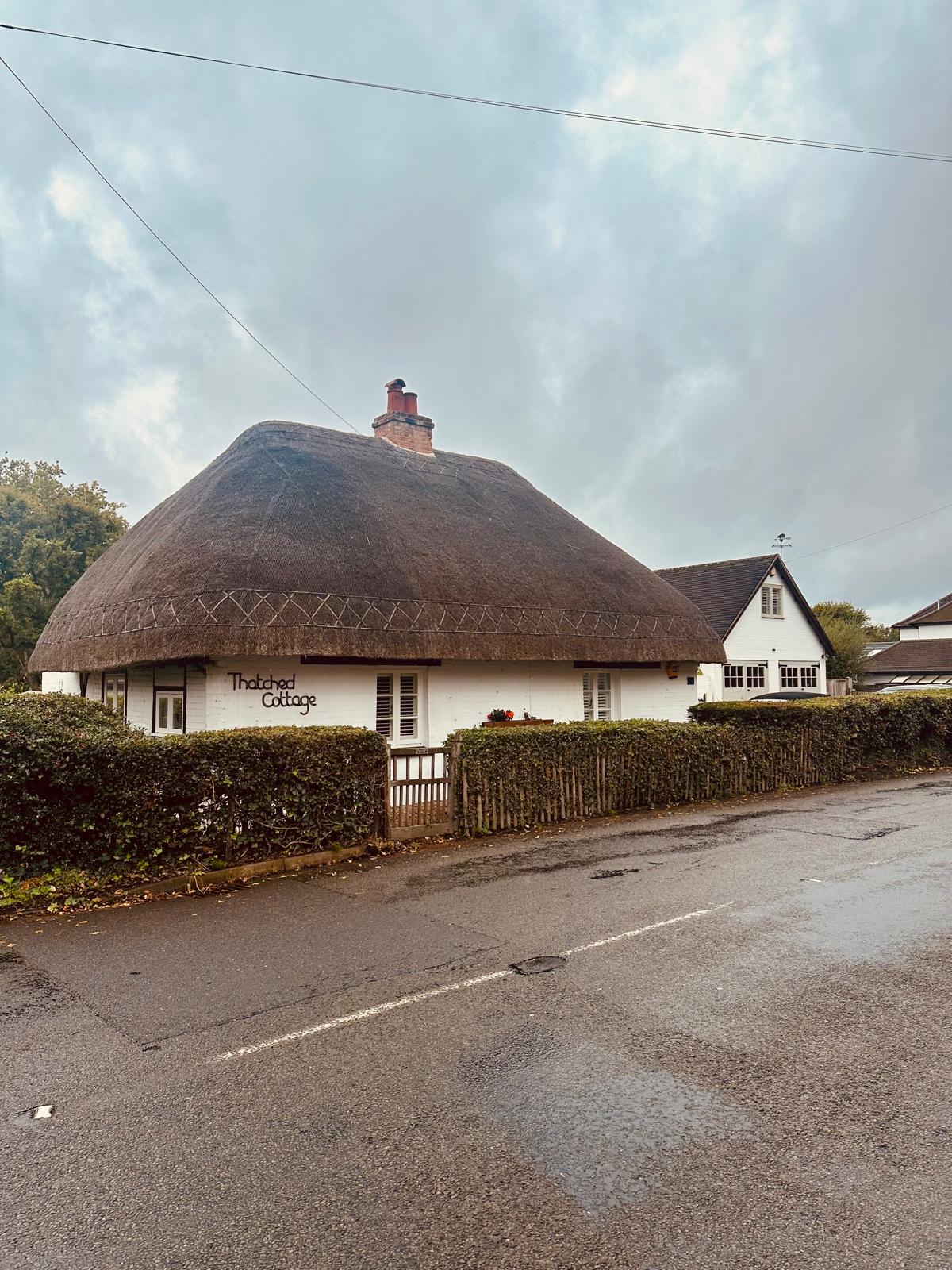 Thatched Cottage, Windlesham — project by SMART Developments LTD